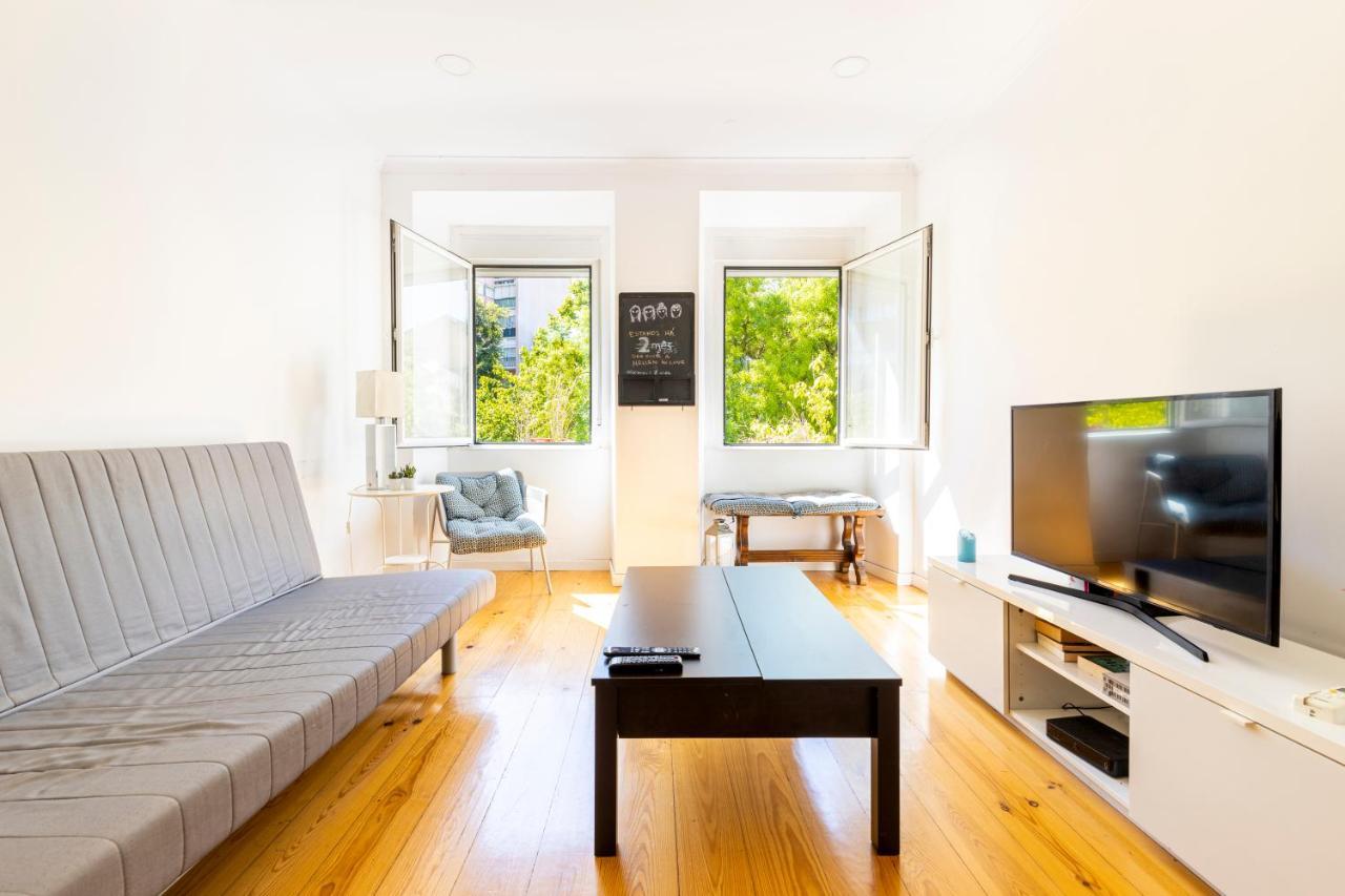 Comfy 3 Bedroom Apartment Campo De Ourique リスボン エクステリア 写真