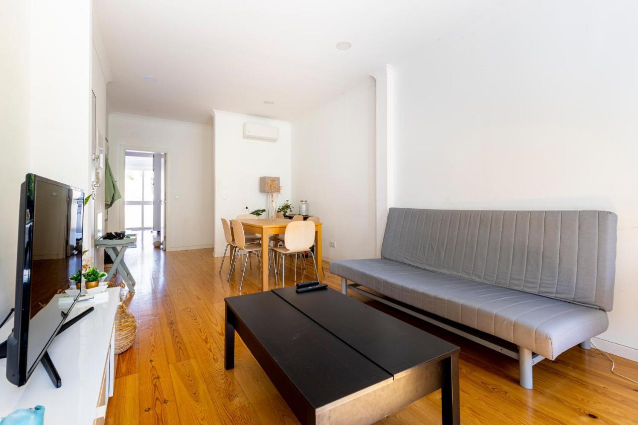 Comfy 3 Bedroom Apartment Campo De Ourique リスボン エクステリア 写真