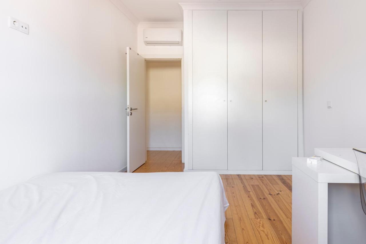 Comfy 3 Bedroom Apartment Campo De Ourique リスボン エクステリア 写真