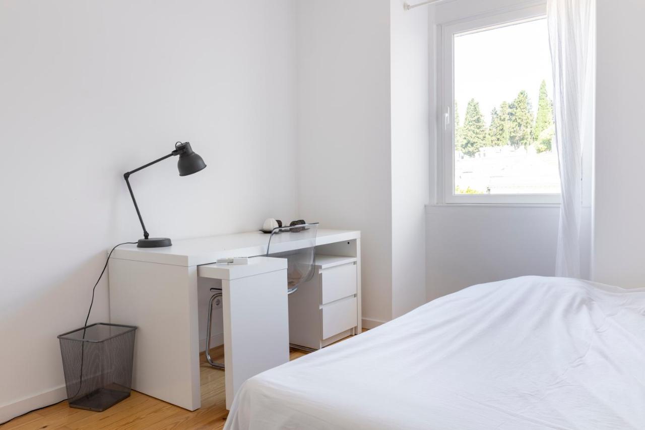 Comfy 3 Bedroom Apartment Campo De Ourique リスボン エクステリア 写真